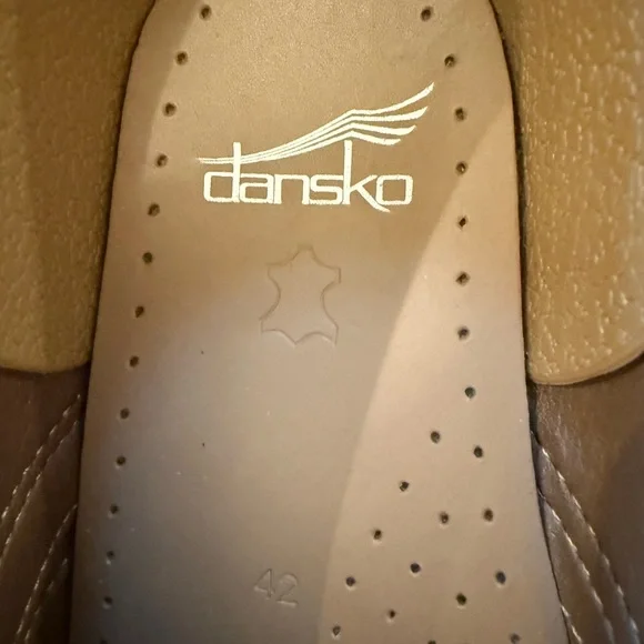 Dansko Professional Clog 
Honey Distressed - Picture 5 of 12